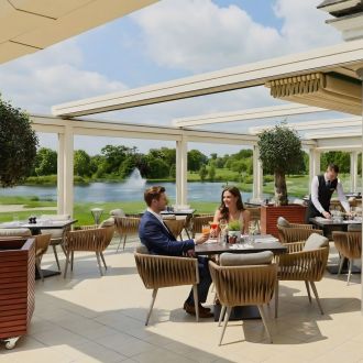 Palmer Terrace Couple