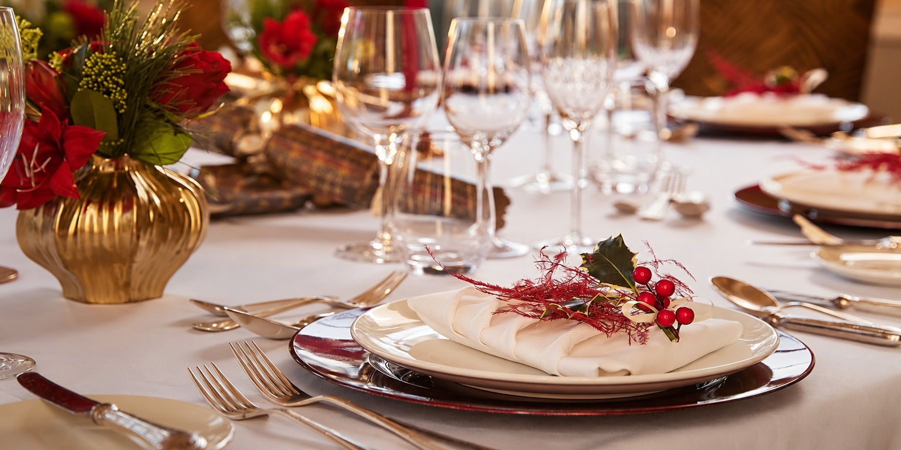 christmas-dining-1800x900