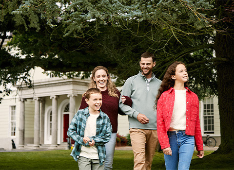 Feature box family www.kclub.ie_v2