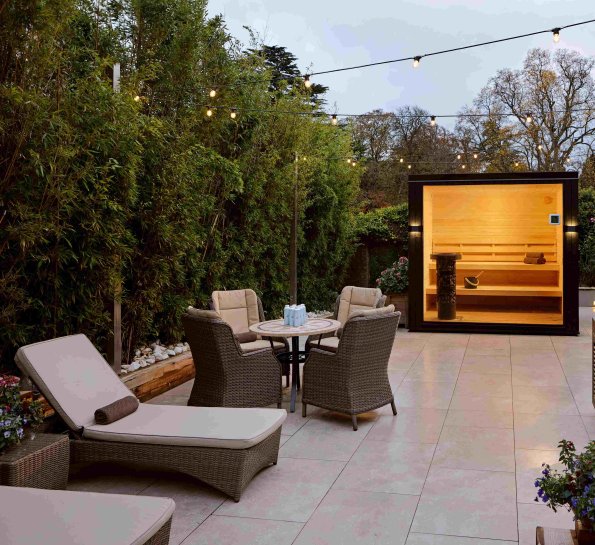 Hot stone x www.kclub.ie_v2